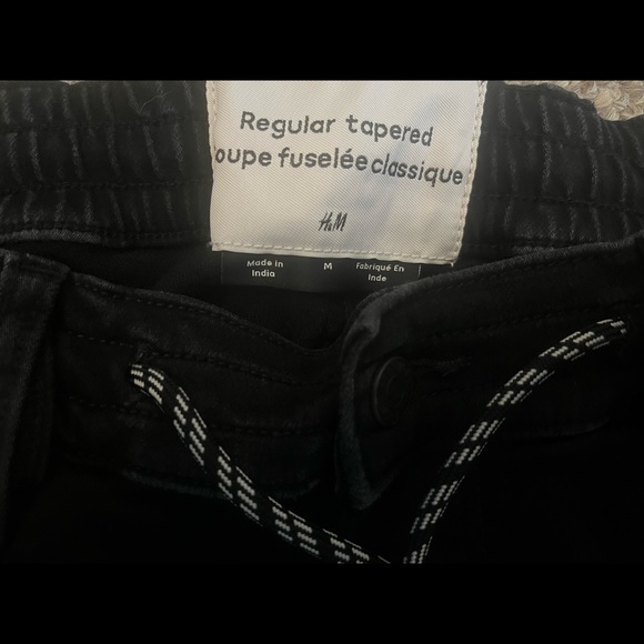 Men’s Black joggers in stretch denim (M). - Picture 2 of 5